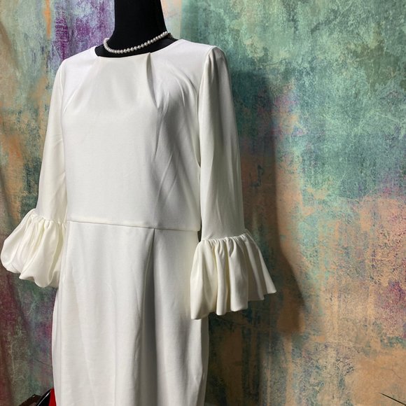 NWT๐ Alexia Admor Elegant Dress w/ Trumpet Sleeve - Picture 3 of 8